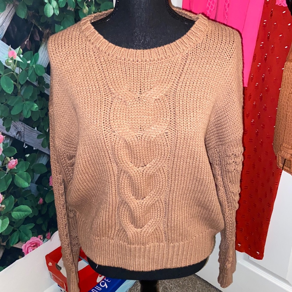 Women’s sweater